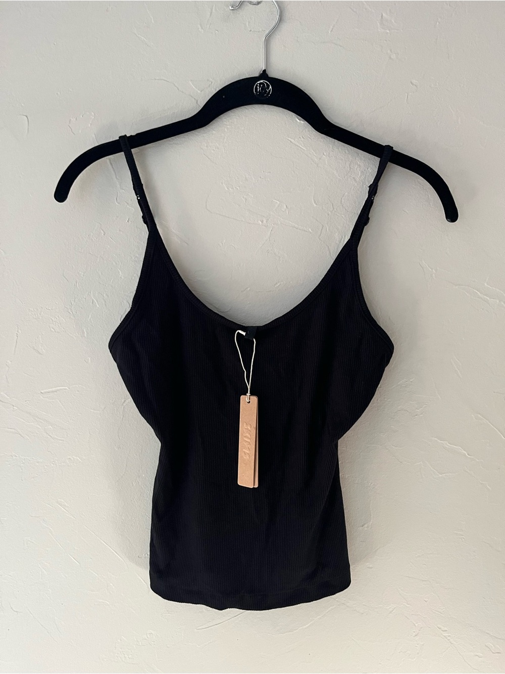 SKIMS SOFT LOUNGE SLEEP CAMI TANK TOP IN ONYX S